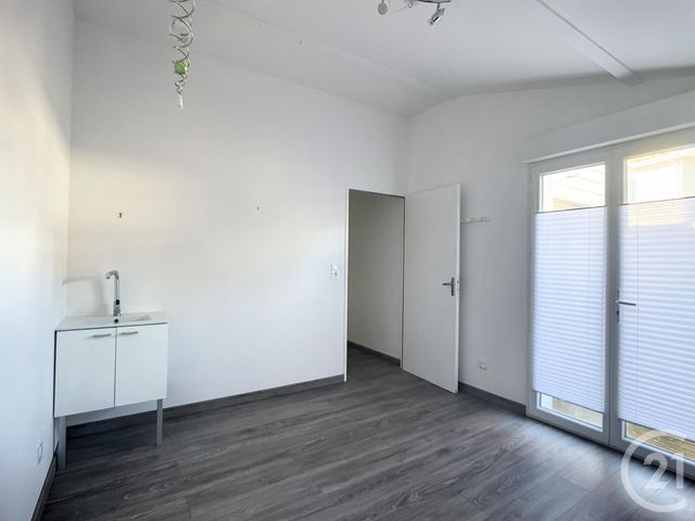 Local commercial à louer - 11.53 m2 - 33 - Gironde