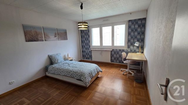 Appartement F5 à louer - 5 pièces - 97 m2 - Hoenheim - 67 - ALSACE