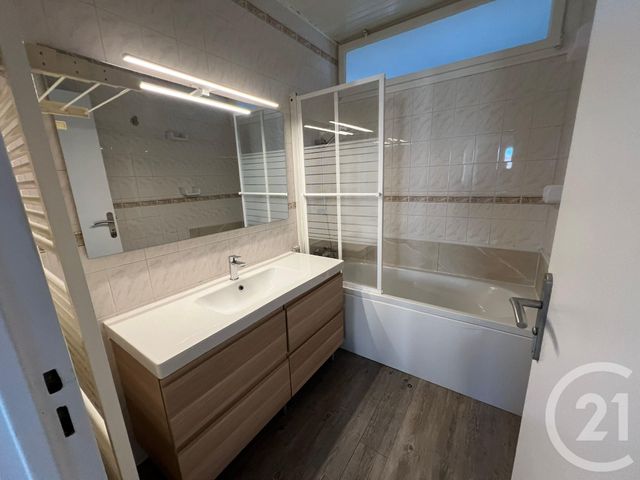 Appartement F5 à louer - 5 pièces - 97 m2 - Hoenheim - 67 - ALSACE