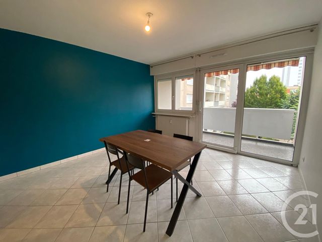 Appartement F2 à louer - 2 pièces - 97 m2 - Hoenheim - 67 - ALSACE