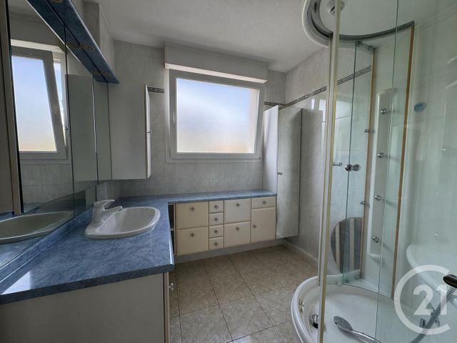 Appartement F3 &agrave; louer - 3 pi&egrave;ces - 89,11 m2 - Saverne - 67 - ALSACE