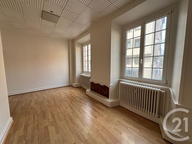 Appartement F1 &agrave; louer - 1 pi&egrave;ce - 35 m2 - Saverne - 67 - ALSACE