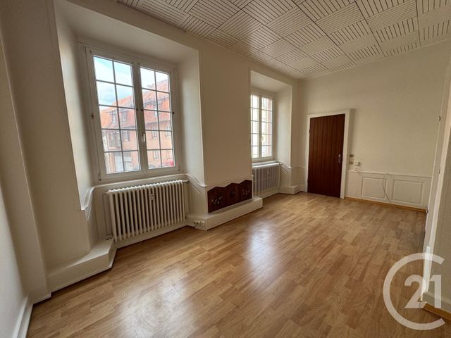 Appartement F1 &agrave; louer - 1 pi&egrave;ce - 35 m2 - Saverne - 67 - ALSACE