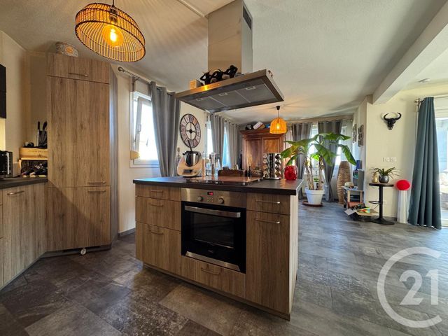 Appartement F3 &agrave; louer - 3 pi&egrave;ces - 80 m2 - Saverne - 67 - ALSACE