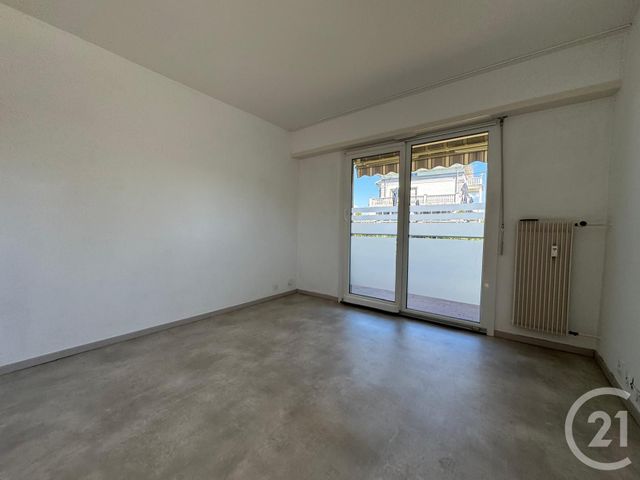 Appartement F3 &agrave; louer - 3 pi&egrave;ces - 63,28 m2 - Saverne - 67 - ALSACE