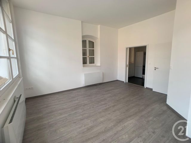 Appartement F3 &agrave; louer - 3 pi&egrave;ces - 55,62 m2 - Saverne - 67 - ALSACE