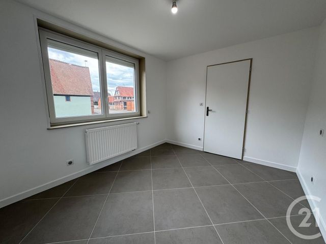 Maison &agrave; louer - 3 pi&egrave;ces - 69,62 m2 - Alteckendorf - 67 - ALSACE