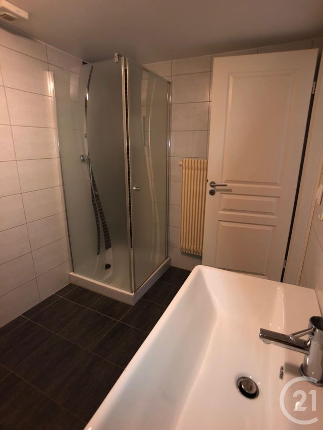 Appartement F2 &agrave; louer - 2 pi&egrave;ces - 51 m2 - Dettwiller - 67 - ALSACE