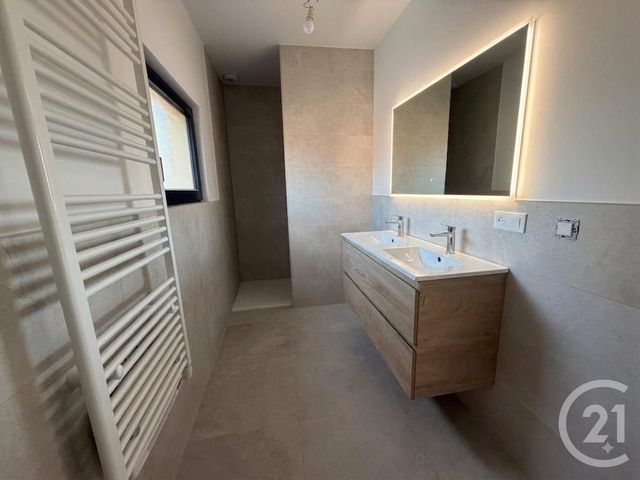 Appartement F3 &agrave; louer - 3 pi&egrave;ces - 75 m2 - Schwindratzheim - 67 - ALSACE