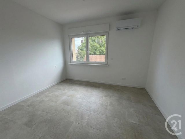 Appartement F3 &agrave; louer - 3 pi&egrave;ces - 75 m2 - Schwindratzheim - 67 - ALSACE