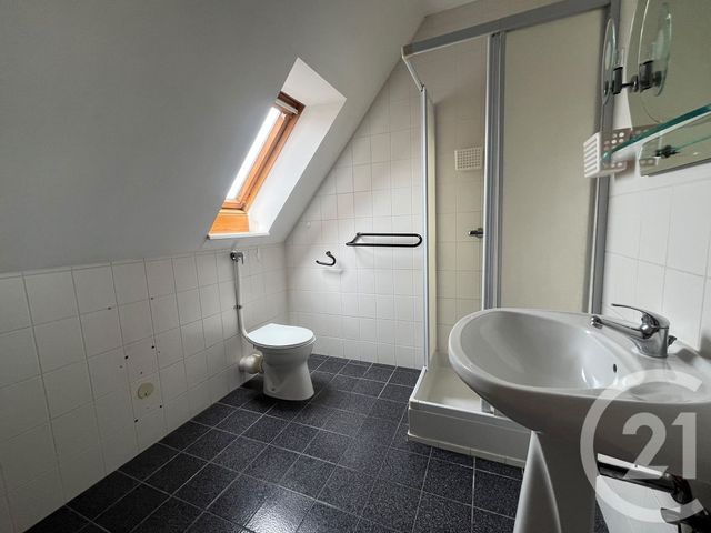 Maison &agrave; louer - 6 pi&egrave;ces - 125 m2 - Haguenau - 67 - ALSACE