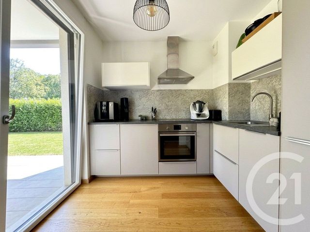 Appartement F3 &agrave; louer - 3 pi&egrave;ces - 65,47 m2 - Strasbourg - 67 - ALSACE