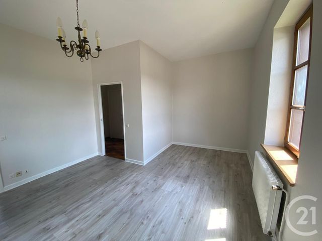 Appartement F3 &agrave; louer - 3 pi&egrave;ces - 75 m2 - Saverne - 67 - ALSACE