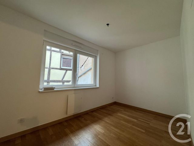 Maison &agrave; louer - 4 pi&egrave;ces - 85,98 m2 - Saverne - 67 - ALSACE