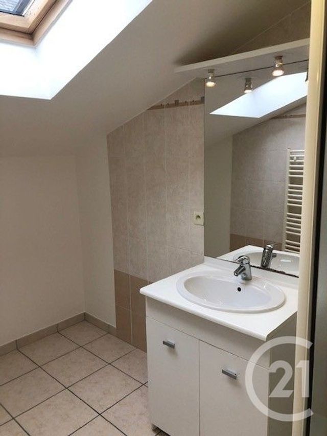 Appartement T2 &agrave; louer - 2 pi&egrave;ces - 46,87 m2 - Nantes - 44 - PAYS-DE-LOIRE