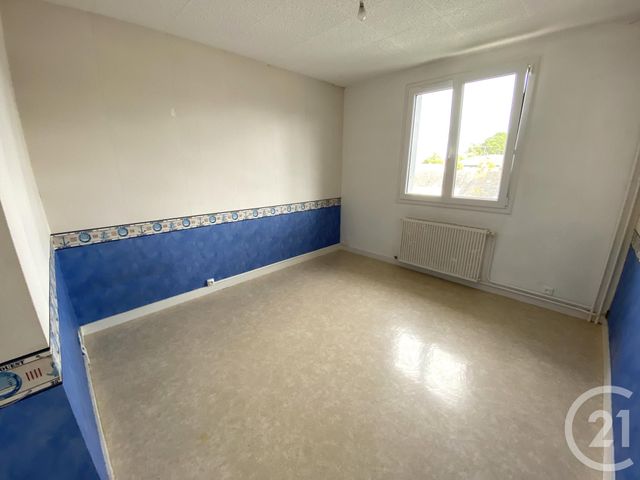 Appartement T4 à vendre - 5 pièces - 87,25 m2 - Nozay - 44 - PAYS-DE-LOIRE
