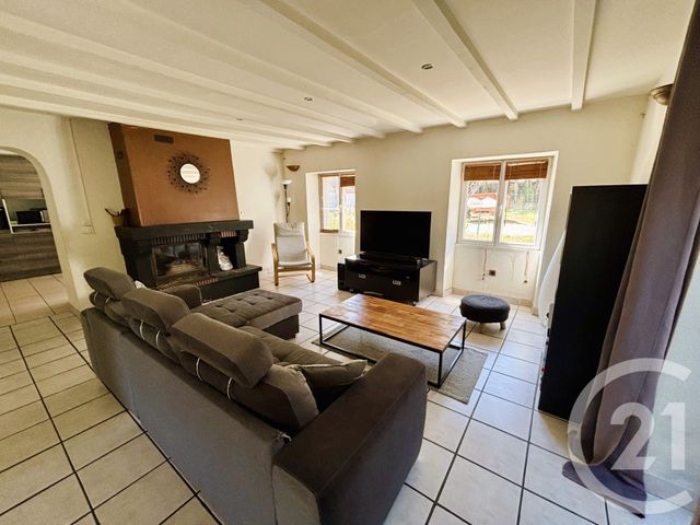 Maison à vendre - 6 pièces - 118,37 m2 - Bouvron - 44 - PAYS-DE-LOIRE