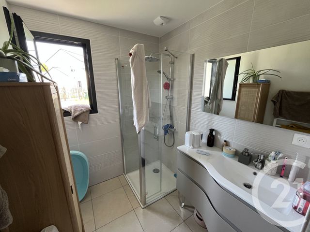 Maison &agrave; louer - 3 pi&egrave;ces - 66,57 m2 - Bouvron - 44 - PAYS-DE-LOIRE