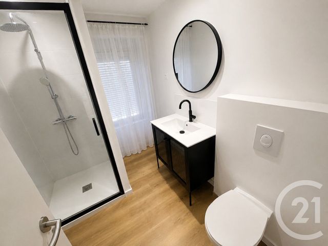 Appartement T4 &agrave; louer - 4 pi&egrave;ces - 65,94 m2 - La Chevallerais - 44 - PAYS-DE-LOIRE