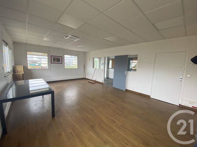 Local commercial à louer - 107.53 m2 - 44 - Loire-Atlantique