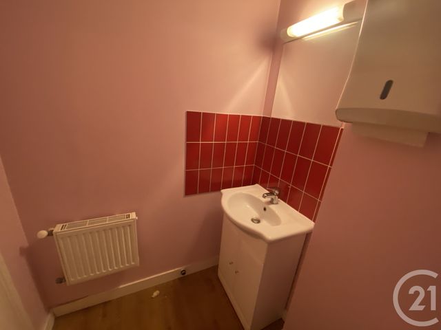 Local commercial à louer - 107.53 m2 - 44 - Loire-Atlantique