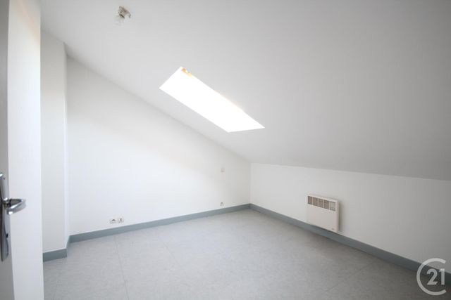 Appartement T2 &agrave; louer - 2 pi&egrave;ces - 26,40 m2 - Blain - 44 - PAYS-DE-LOIRE