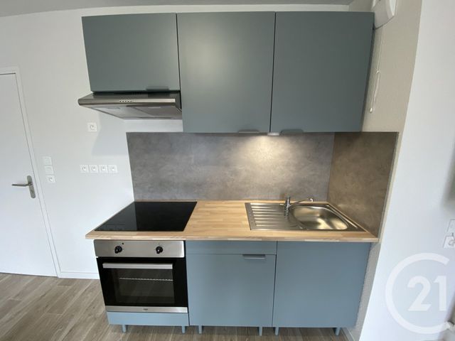 Appartement T2 &agrave; louer - 2 pi&egrave;ces - 39 m2 - Blain - 44 - PAYS-DE-LOIRE