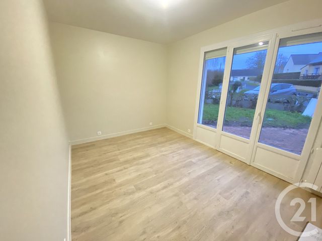 Maison &agrave; louer - 5 pi&egrave;ces - 90 m2 - Plesse - 44 - PAYS-DE-LOIRE