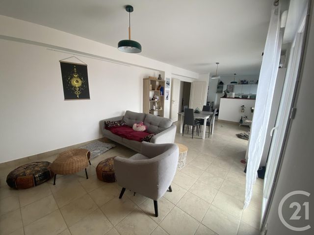 Appartement T3 &agrave; louer - 3 pi&egrave;ces - 76 m2 - St Herblain - 44 - PAYS-DE-LOIRE