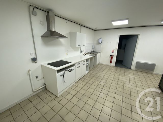 Local commercial à louer - 644.0 m2 - 44 - Loire-Atlantique