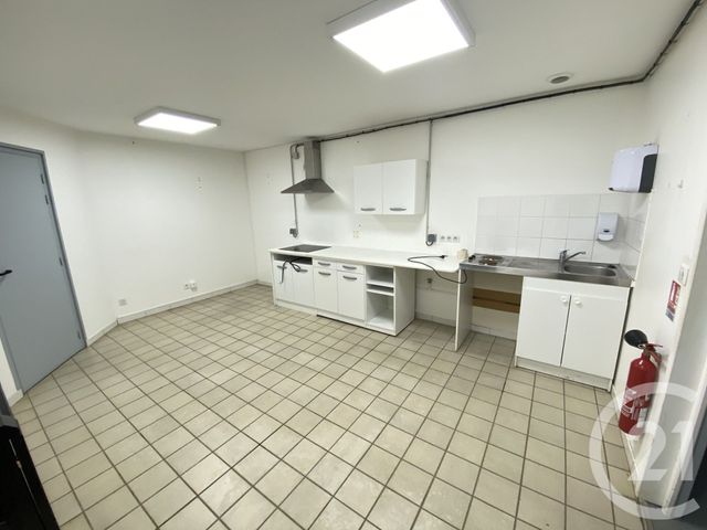 Local commercial à louer - 644.0 m2 - 44 - Loire-Atlantique