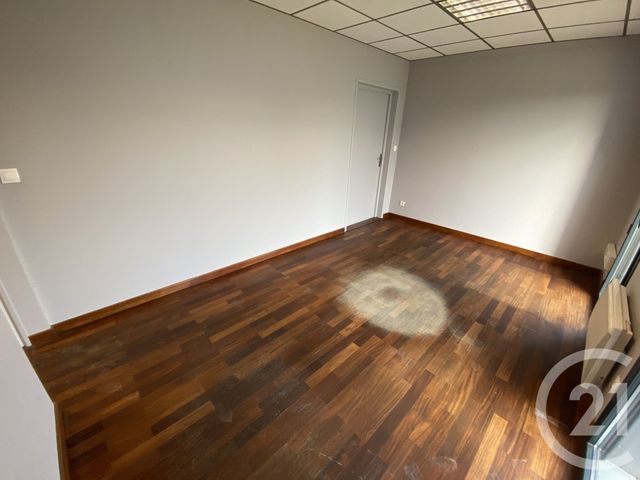 Local commercial à louer - 644.0 m2 - 44 - Loire-Atlantique