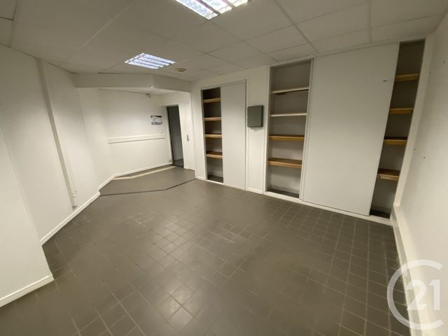 Local commercial à louer - 644.0 m2 - 44 - Loire-Atlantique