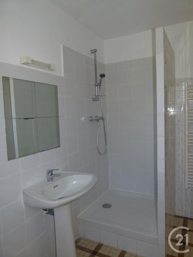 Maison &agrave; louer - 5 pi&egrave;ces - 97,68 m2 - Plesse - 44 - PAYS-DE-LOIRE