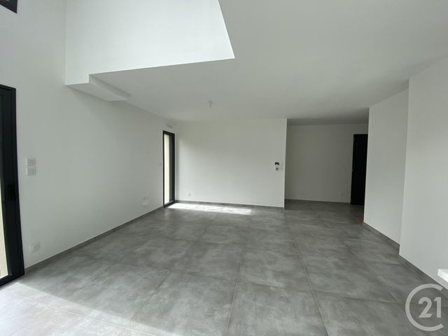 Maison &agrave; louer - 4 pi&egrave;ces - 121,66 m2 - La Chevallerais - 44 - PAYS-DE-LOIRE