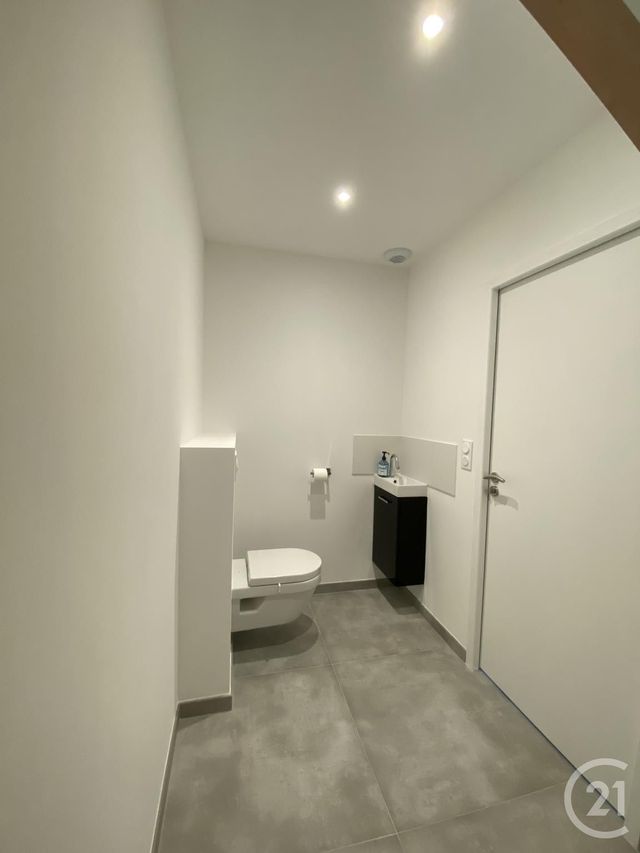 Maison &agrave; louer - 4 pi&egrave;ces - 121,66 m2 - La Chevallerais - 44 - PAYS-DE-LOIRE