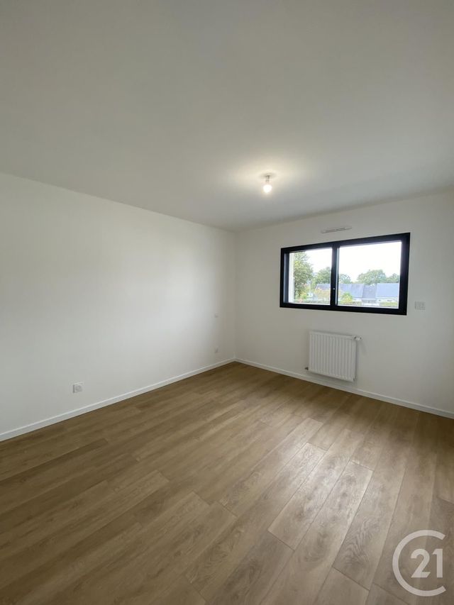 Maison &agrave; louer - 4 pi&egrave;ces - 121,66 m2 - La Chevallerais - 44 - PAYS-DE-LOIRE