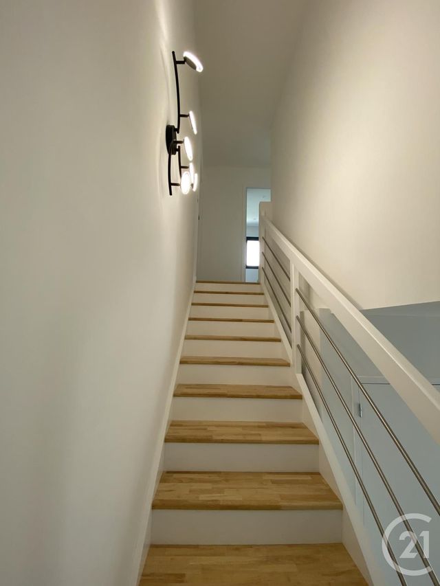 Maison &agrave; louer - 4 pi&egrave;ces - 121,66 m2 - La Chevallerais - 44 - PAYS-DE-LOIRE