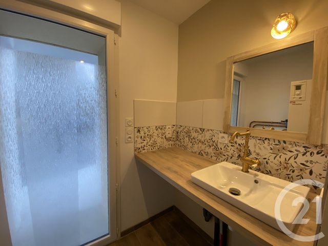 Maison &agrave; louer - 4 pi&egrave;ces - 80,85 m2 - Plesse - 44 - PAYS-DE-LOIRE