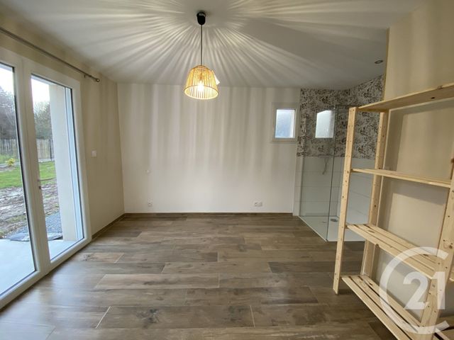 Maison &agrave; louer - 4 pi&egrave;ces - 80,85 m2 - Plesse - 44 - PAYS-DE-LOIRE