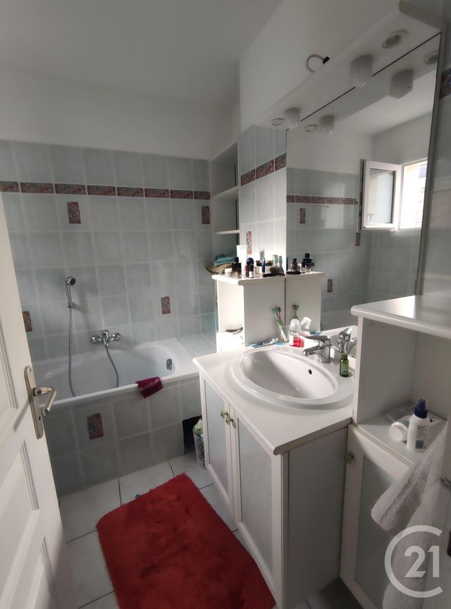 Maison &agrave; louer - 3 pi&egrave;ces - 70 m2 - Heric - 44 - PAYS-DE-LOIRE