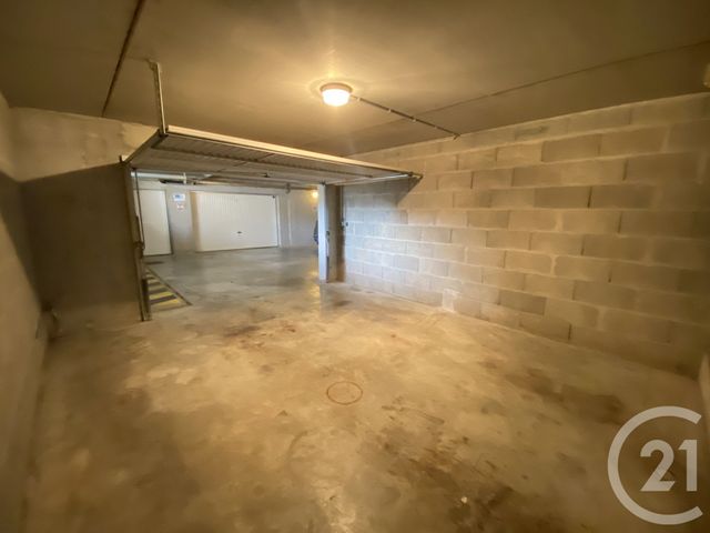 Parking &agrave; louer - 21 m2 - St Herblain - 44 - PAYS-DE-LOIRE