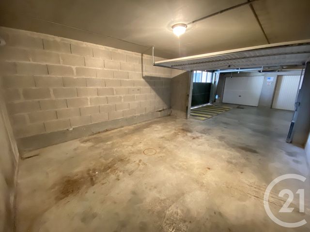 Parking &agrave; louer - 21 m2 - St Herblain - 44 - PAYS-DE-LOIRE