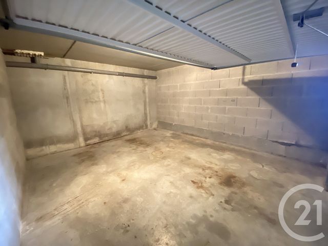 Parking &agrave; louer - 21 m2 - St Herblain - 44 - PAYS-DE-LOIRE