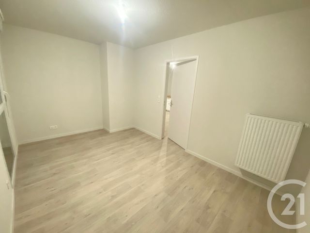 Appartement &agrave; louer - 2 pi&egrave;ces - 45,23 m2 - Blain - 44 - PAYS-DE-LOIRE