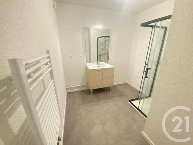 Appartement &agrave; louer - 2 pi&egrave;ces - 45,23 m2 - Blain - 44 - PAYS-DE-LOIRE