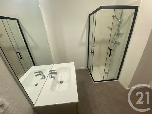 Appartement &agrave; louer - 2 pi&egrave;ces - 45,23 m2 - Blain - 44 - PAYS-DE-LOIRE