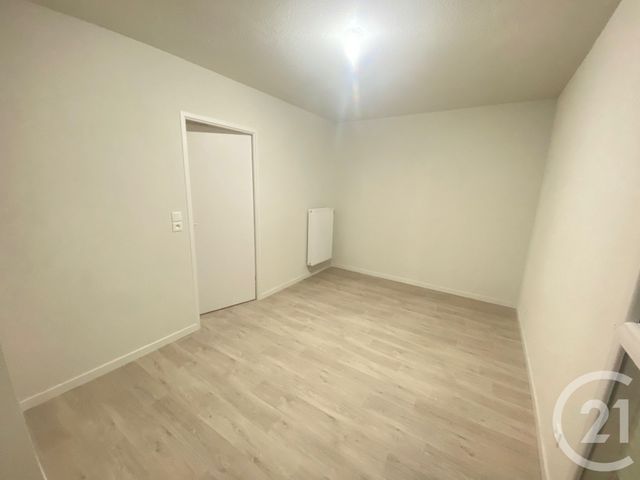 Appartement &agrave; louer - 2 pi&egrave;ces - 45,23 m2 - Blain - 44 - PAYS-DE-LOIRE