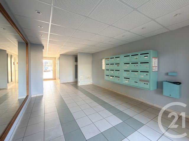 Appartement F3 &agrave; louer - 3 pi&egrave;ces - 65,18 m2 - Blain - 44 - PAYS-DE-LOIRE