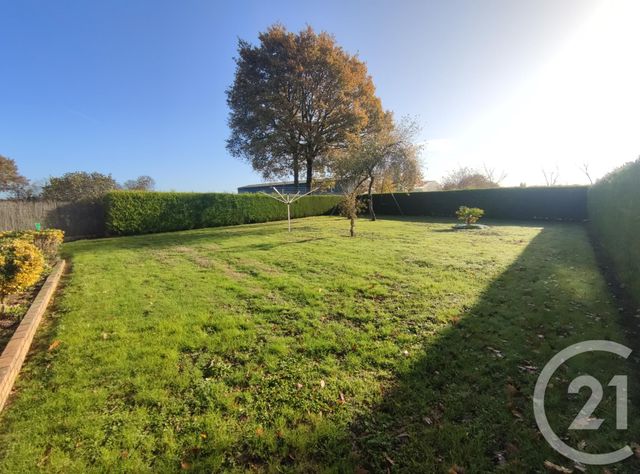 Maison &agrave; louer - 7 pi&egrave;ces - 156 m2 - Plesse - 44 - PAYS-DE-LOIRE